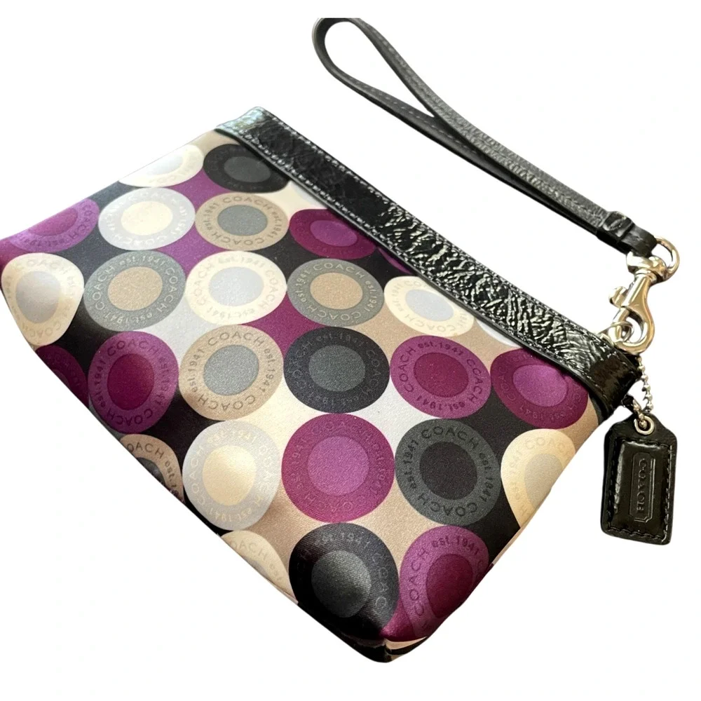 COACH Signature Abstract Purple Sateen Black Patent Leather Wristlet Hang Tag - Picture 5 of 7